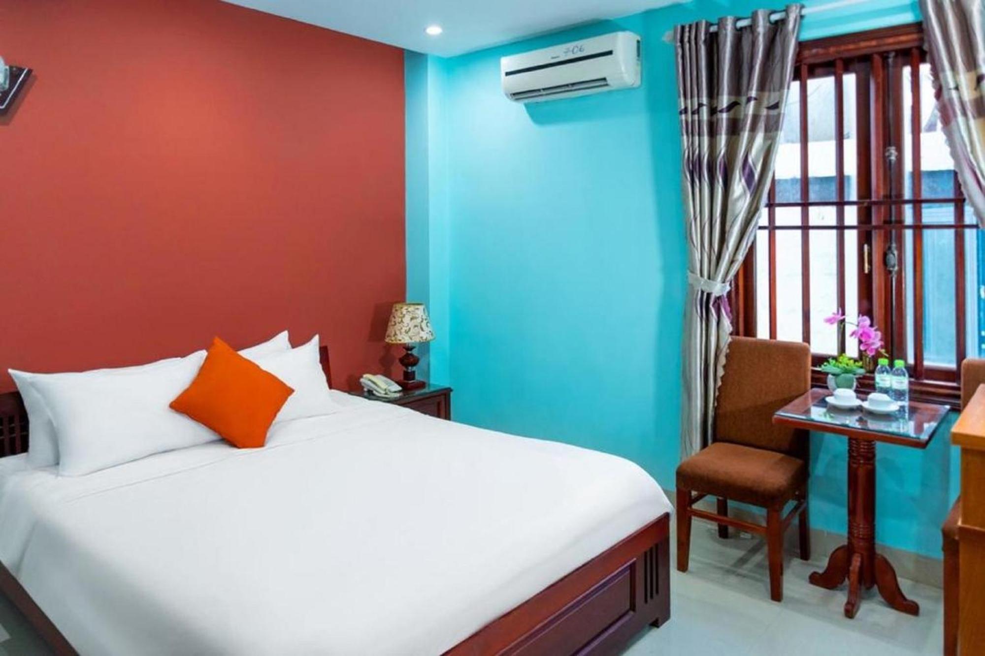 Central Beach Hotel Da Nang Exterior photo